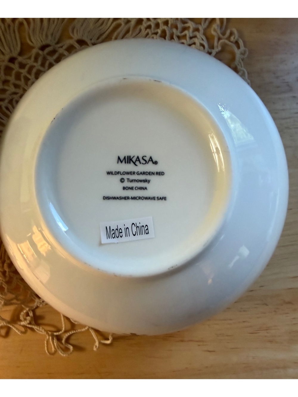 Mikasa Wildflower Garden Red Bone China Serving Bowls - Set of 2 - Picture 9 of 9